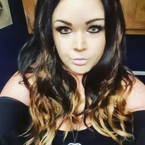 Meet your Posher, Holly